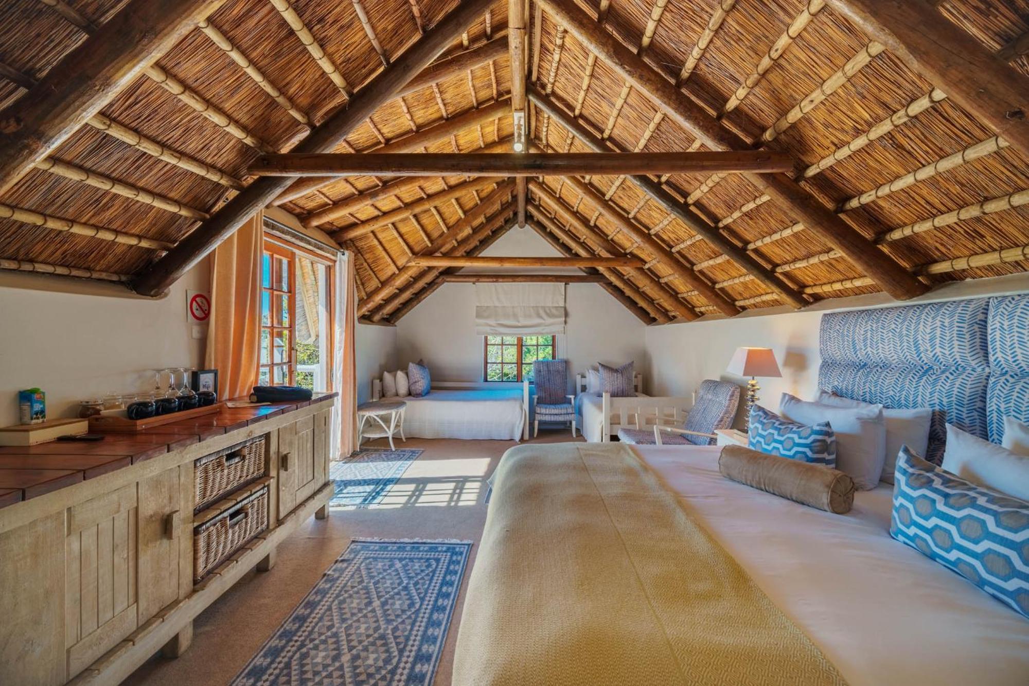 Cottage On College Сент-Френсис-Бей Экстерьер фото